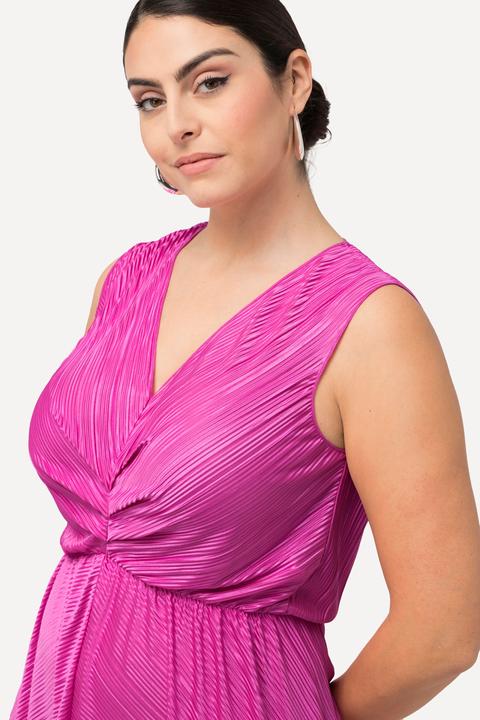 Produktbild Ulla Popken Plissee-Maxikleid, drapiert, V-Ausschnitt, ärmellos (56)