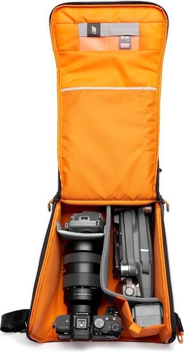 Actual product image Lowepro GearUp Creator Box XL II Green Line (Camera bag, 8 l)