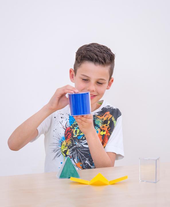 Actual product image Learning Resources Geometric solids and nets, 16 pieces