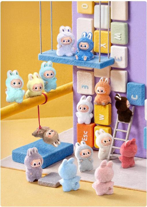 Immagine prodotto Pop Mart Pop Mart Labubu The Monsters Pin for Love Series (A-M) (scatola singola)