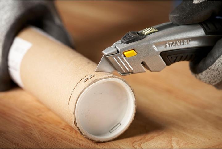 Immagine prodotto Stanley Coltello professionale a cambio rapido (Taglierini)