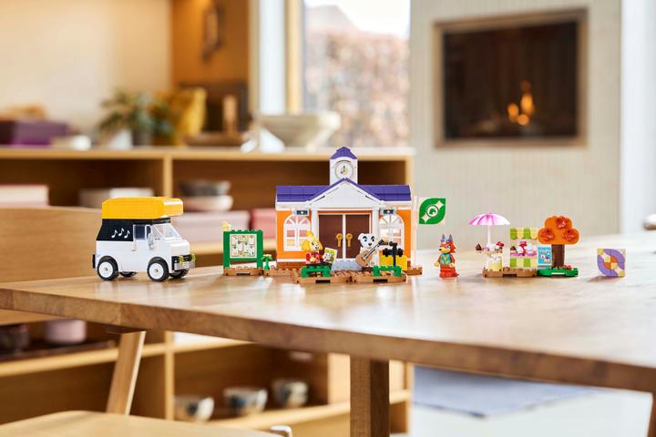 Actual product image LEGO K.K. plays on the fairground (77052, LEGO Animal Crossing)