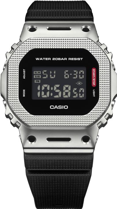 Produktbild Casio GM-5600M-1ER (Digitaluhr, 49.60 mm)