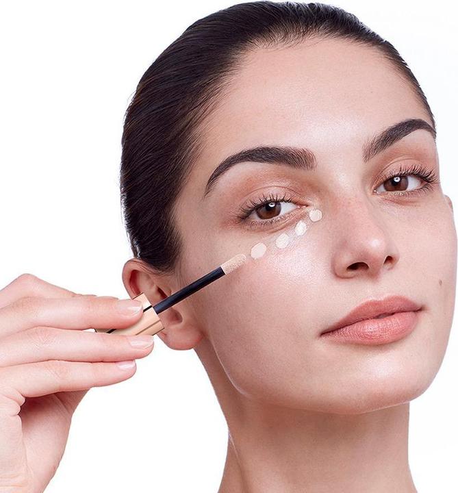 Actual product image Bourjois Always Fabulous 24H (200 Vanilla)