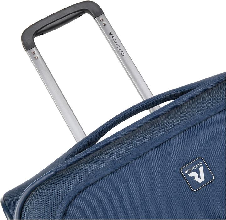Actual product image Roncato Gateway 4 Wheel Trolley 78 Expandable blue