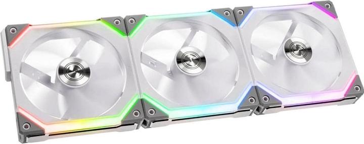 Actual product image Lian-Li UNI FAN SL120 RGB PWM fan, pack of 3 (120 mm, 3 x)