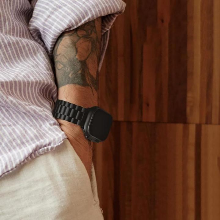 Actual product image Tech-Protect Stainless Pro Strap for Apple Watch 4 / 5 / 6 / 7 / 8 / 9 / SE / Ultra 1 / 2 (42 / 44 / (Stainless steel)