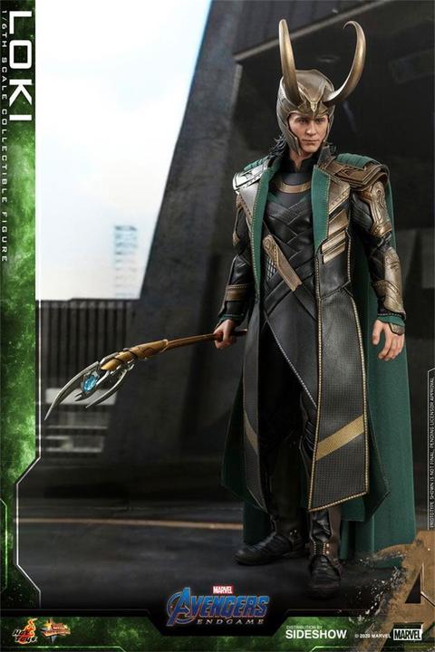 Actual product image Hot Toys Avengers: Loki