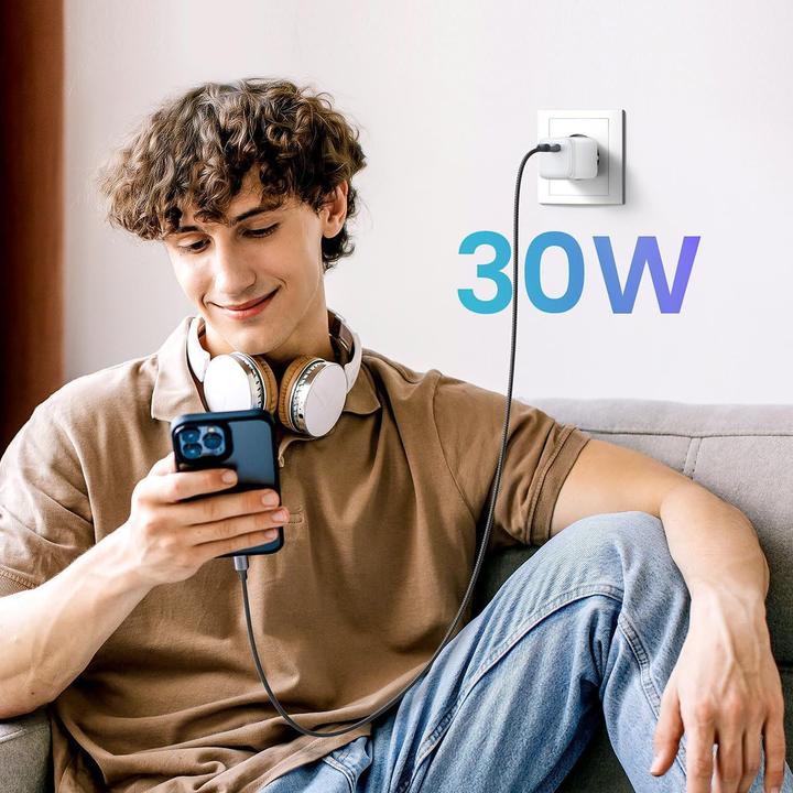 Produktbild Ugreen - Wall Charger X513 (65009) - USB-C, GaN, Fast Charging, 30W, QC4, 5V/3A - White (30 W, 1 Port)
