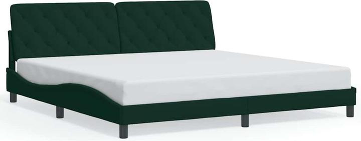 Vert foncé