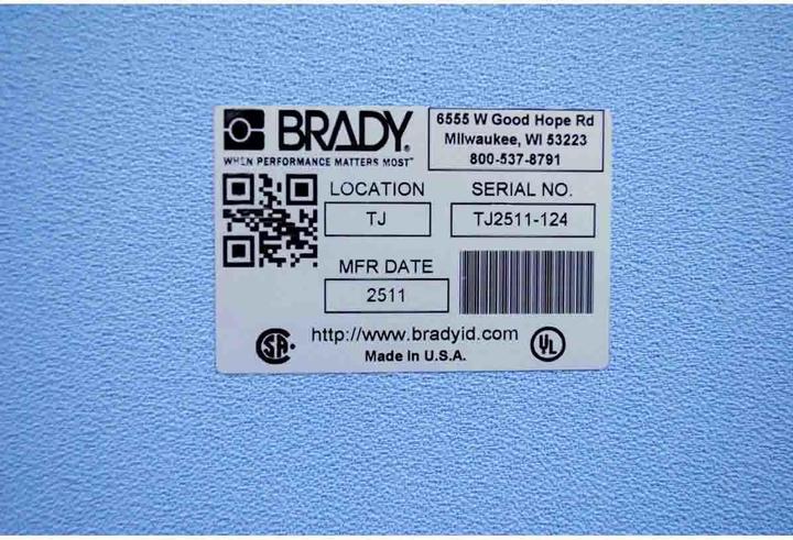 Actual product image Brady B33-55-435, metallised polyester, silver, glossy, 101.60 x 50.80 mm, permanent (750 E. (10.16 cm)
