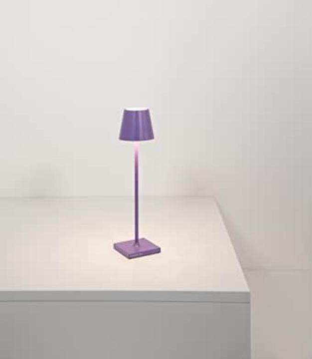 Produktbild Zafferano Drahtlose LED Tischleuchte, aufladbar, IP65, Farbtemperatur einstellbar, Innen- und Aussenbereich