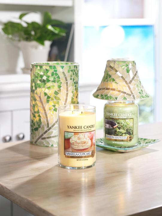 Actual product image Yankee Candle Vanilla Cupcake (623 g)