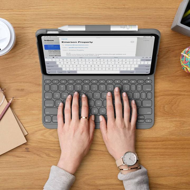 Produktbild Logitech Slim Folio (DE, iPad 2022 (10. Gen))
