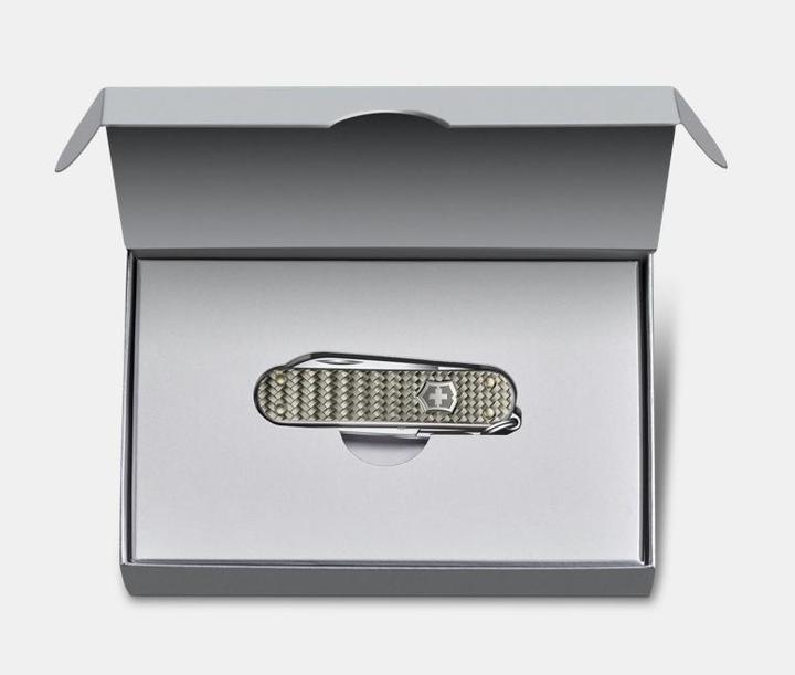 Actual product image Victorinox Classic Precious Alox