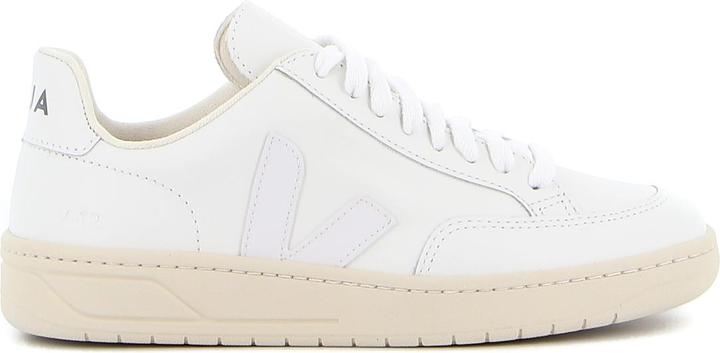 Actual product image Veja V-12 (39)