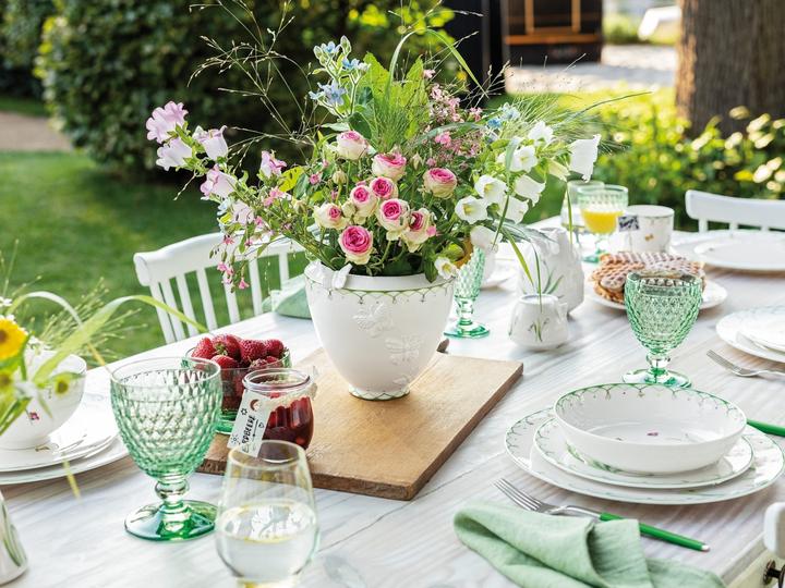 Produktbild Villeroy & Boch Colourful Spring (1 x, 17 x 18 x 17 cm, 2.10 l)