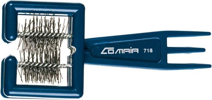 Actual product image Comair Comb 718 Comb/Brush r. Blue Professional gutter