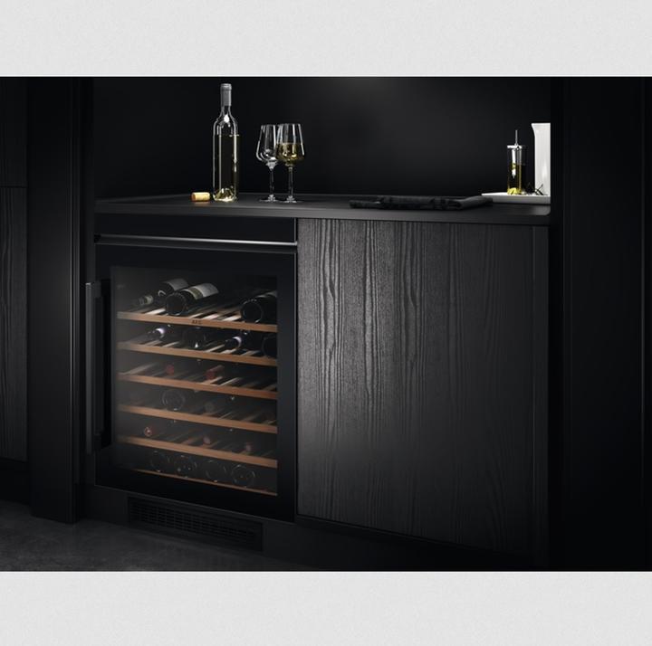 Produktbild AEG INBOUW WIJNKAST AWUS052B5B