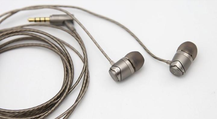 Immagine prodotto SoundMagic E11C (Nessuna cancellazione del rumore, Cablato)