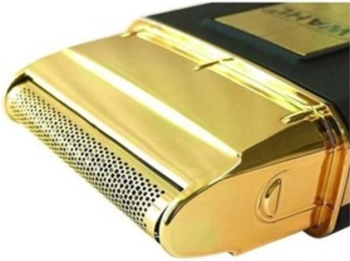 Actual product image Wahl Travel Shaver Gold Edition