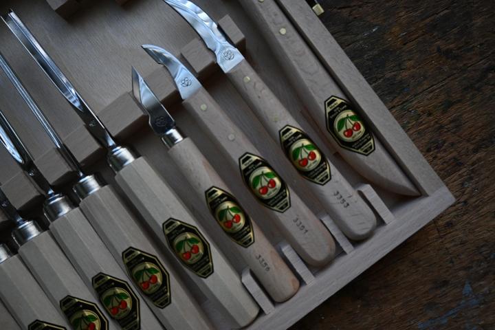 Produktbild Kirschen Kerbschnitzsatz (80 mm)