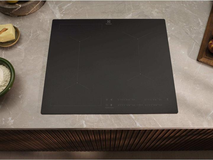 Actual product image Electrolux EIV83443CT (78 cm, Induction hob)