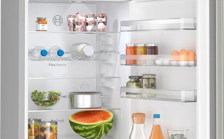 Actual product image Bosch Hausgeräte Series 4, Freestanding fridge-freezer combination with freezer section below, 203 x 60 cm (363 l)