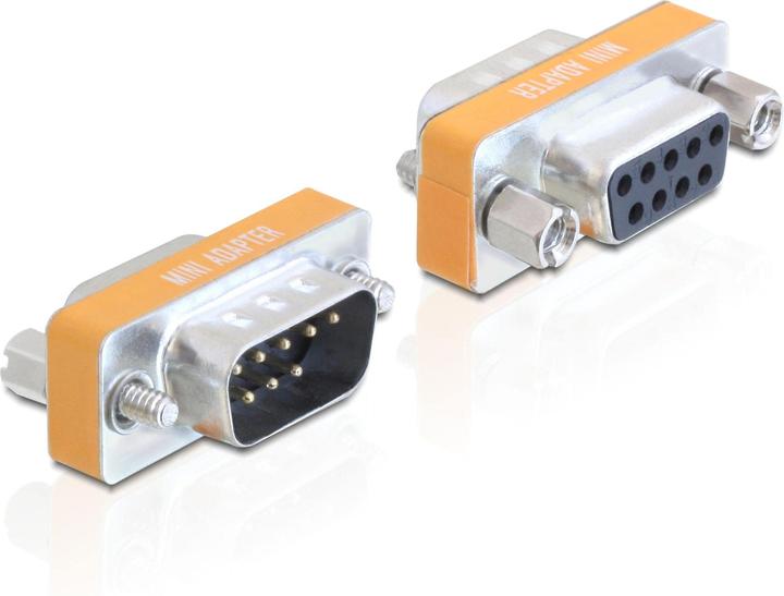 Delock DB9M zu (0.03 m)