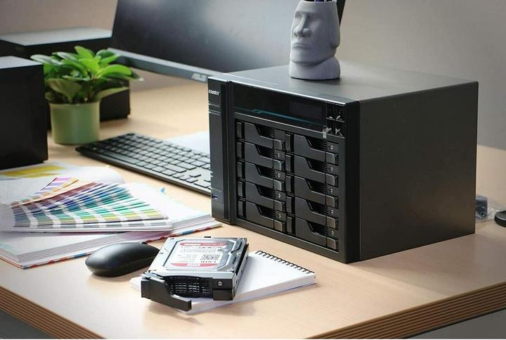 Actual product image Asustor Lockerstor 8 AS6508T (0 TB)