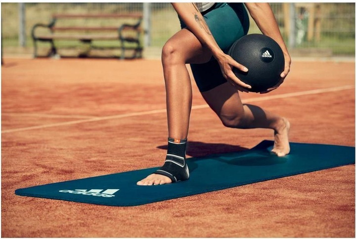 Actual product image adidas Ankle brace (S)