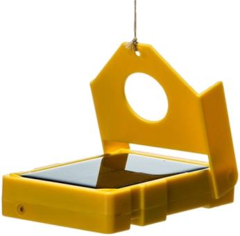 Actual product image Waka Waka Solar Powered LED Flashlight - yellow (120 kg)