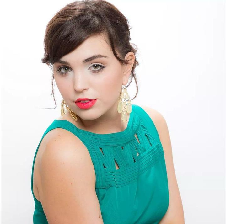 Actual product image Savage Paper background (218 cm)