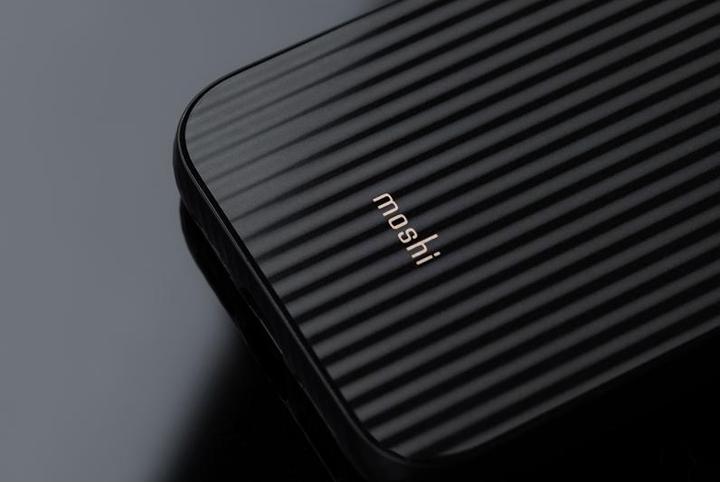 Immagine prodotto Moshi Arx Slim Hardshell Case (MagSafe) per iPhone 13 - Mirage Black (Apple iPhone 13)