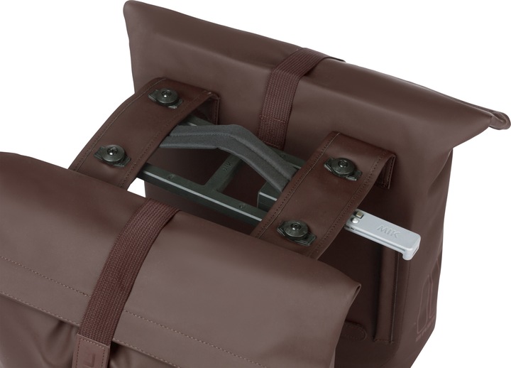 Actual product image Basil City MIK (32 l, Luggage carrier bag)