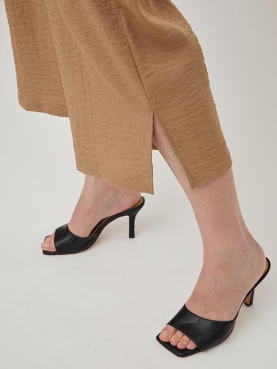 Produktbild Vila Regular Waist – Hose mit weitem Bein (38)
