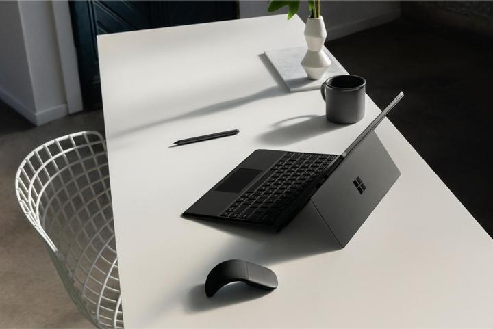Actual product image Microsoft Surface Arc for business (Wireless)