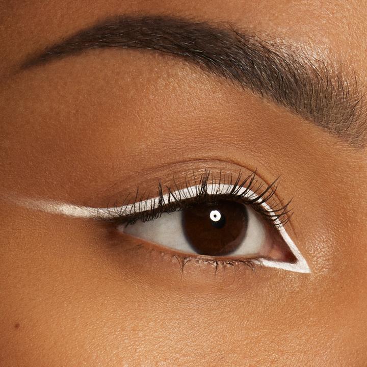 Actual product image L'Oréal Paris Infaillible (9 Polar White)