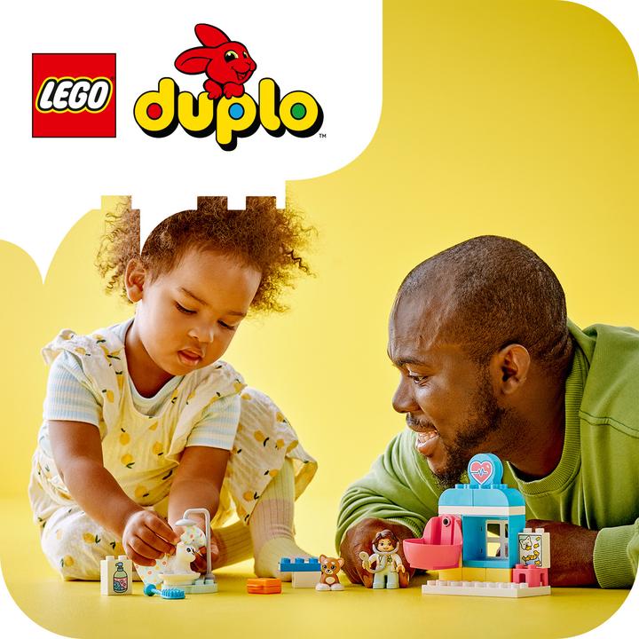 Actual product image LEGO DUPLO visit to the veterinary clinic (10438)