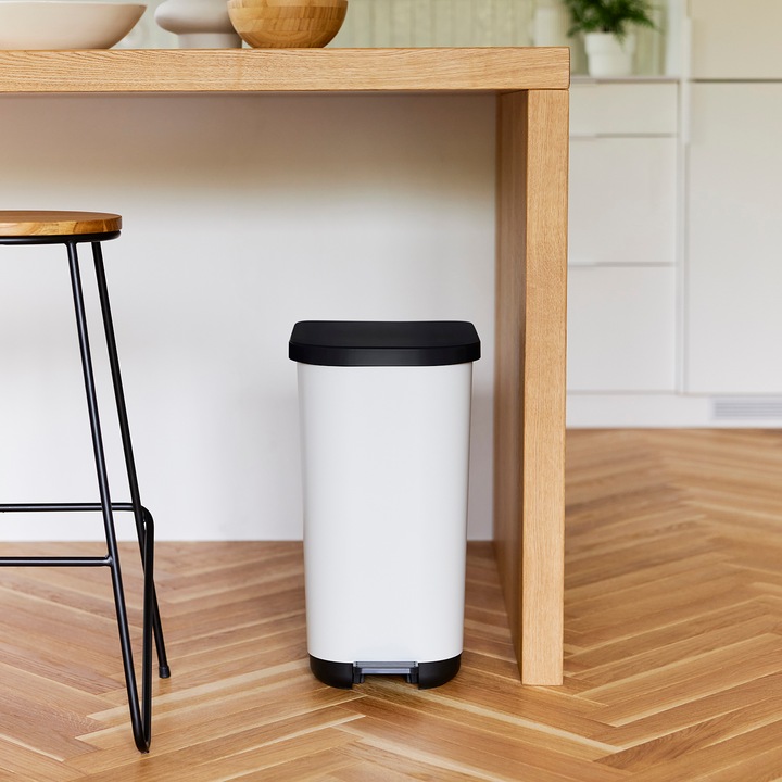 Actual product image Rotho Pedal bin 35 l RIBO (35 l)