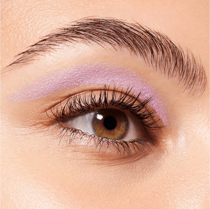 Actual product image Catrice Aloe Vera Eyeshadow Stick (070 Satin Lilac)