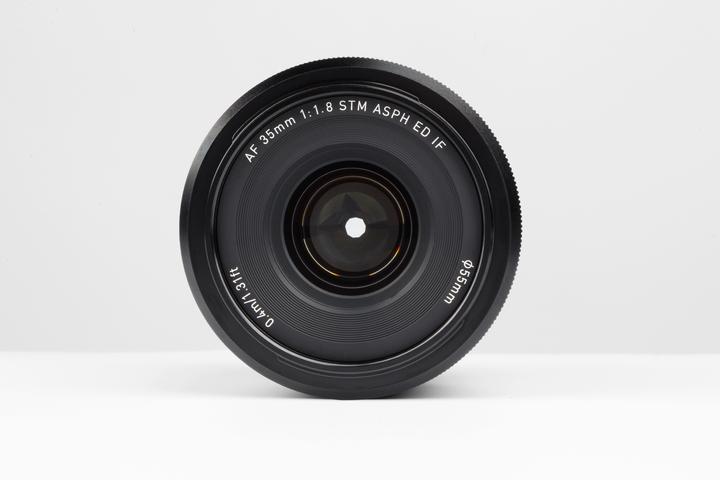 Actual product image Viltrox 35mm f/1.8 AF Sony FE (Sony E, full size)