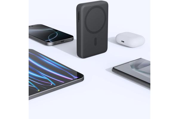 Image du produit Aukey MagFusion Slim (10000 mAh, 20 W, 38.50 Wh)