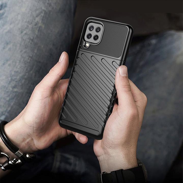 Produktbild Hurtel Thunder Case Flexibel Robuste Panzer Handyhülle TPU Schutzhülle für Samsung Galaxy A22 4G schwarz (Samsung Galaxy A22)