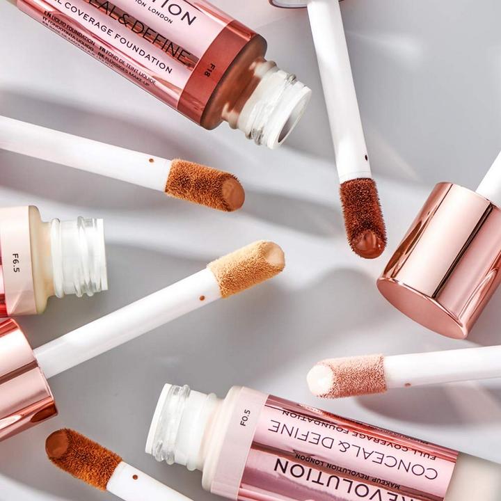 Produktbild Makeup Revolution Conceal & Define Foundation F9 23ml - 1 Stk. (Nº F9)