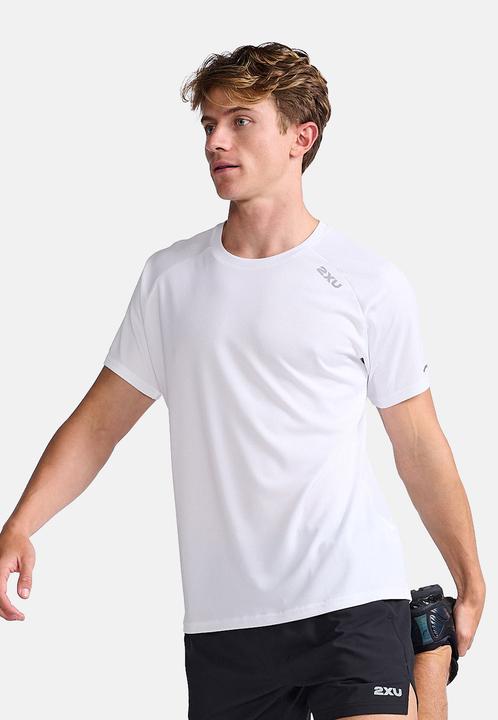 Actual product image 2XU Aero Tee (S)