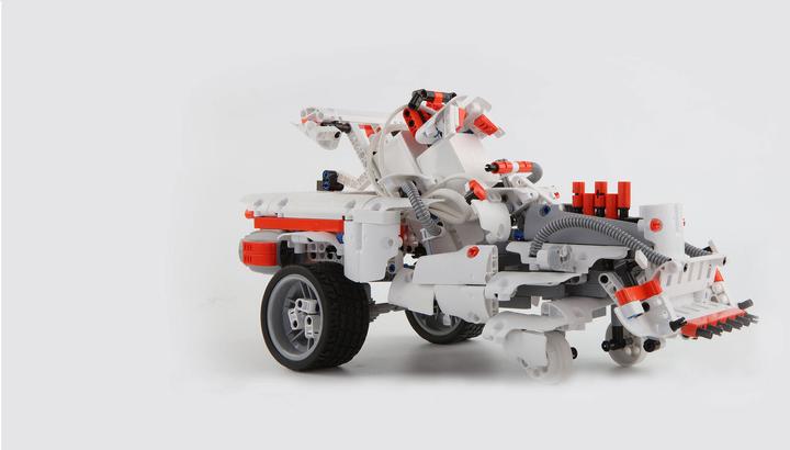 Actual product image Xiaomi Mi Robot Builder Rover