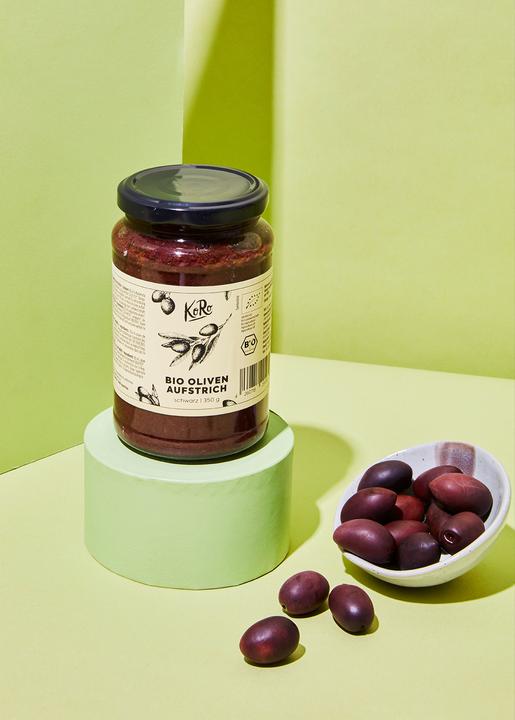 Actual product image KoRo Organic spread with black olives (350 g)