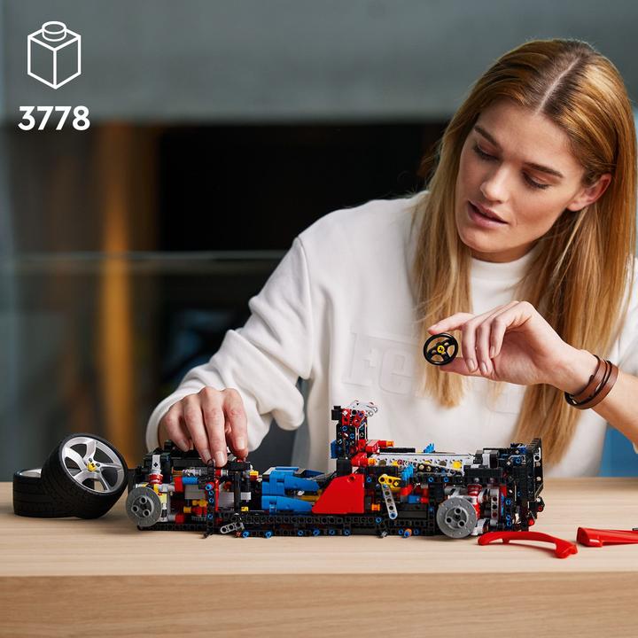 Actual product image LEGO Ferrari Daytona (42143, LEGO Technic)