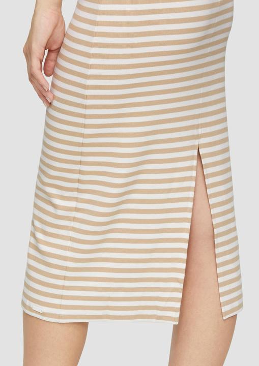 Image du produit s.Oliver Kleid Geschlitztes Rippkleid mit Rundhalsausschnitt (XL)